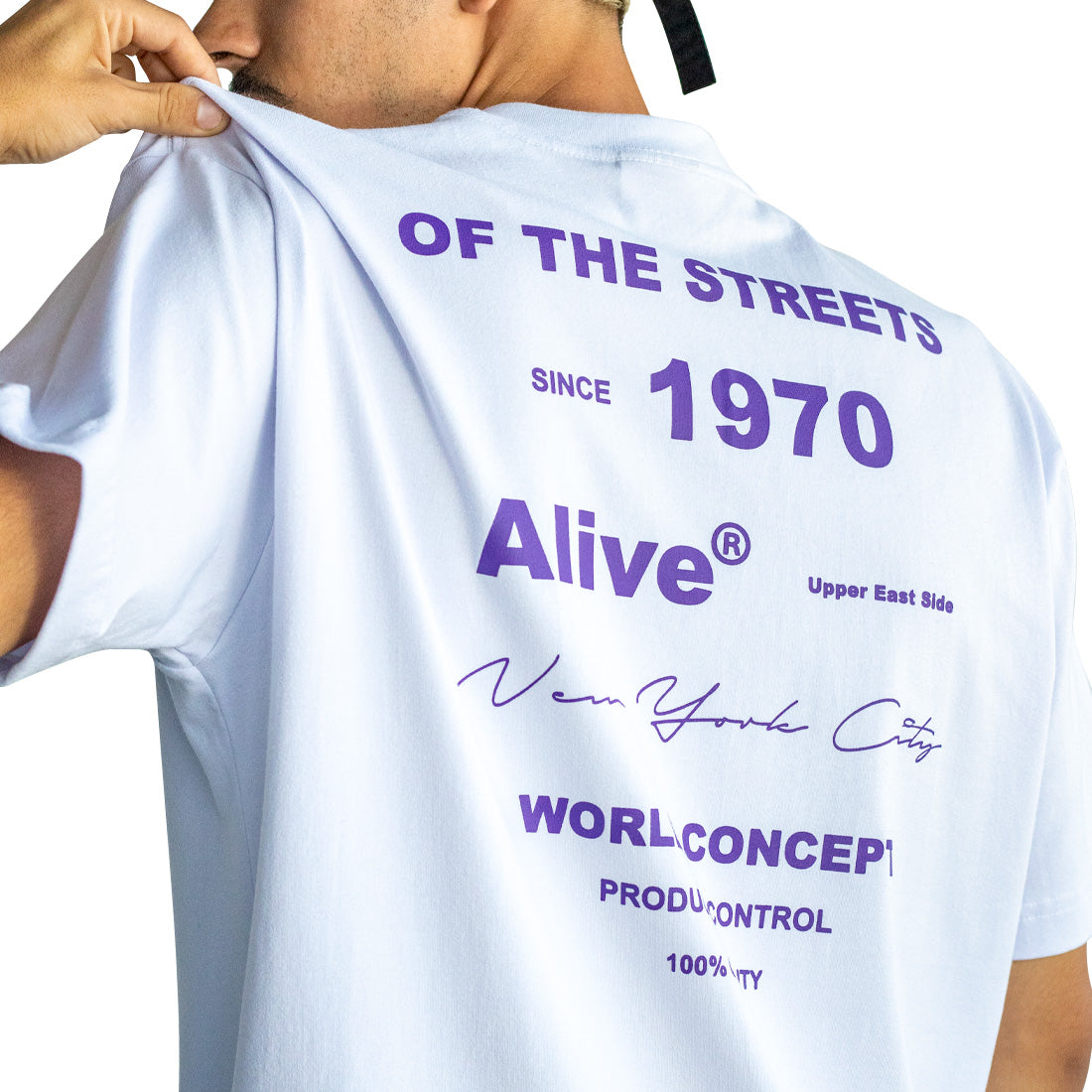 Camiseta Alive Since 70s Branco