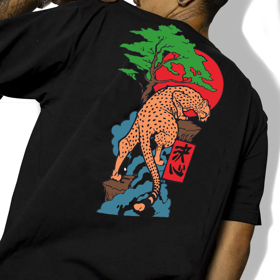 Camiseta Alive Guepardo Preto