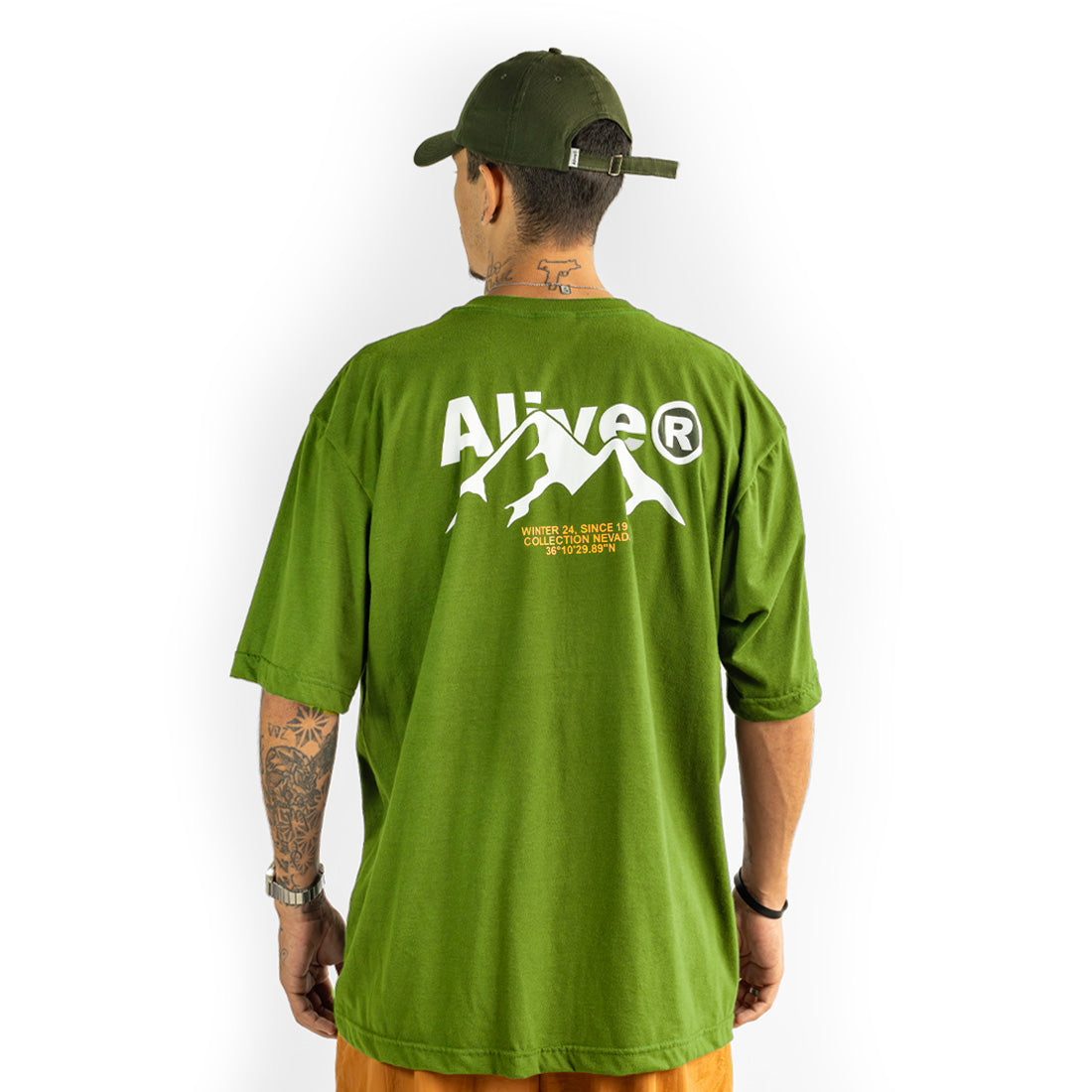 Camiseta Alive Mountain Verde