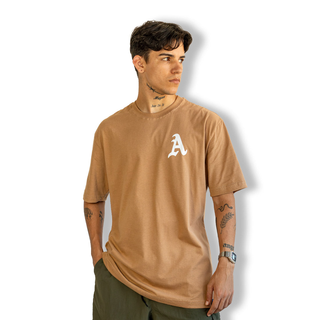 Camiseta Alive "A" Special Bege