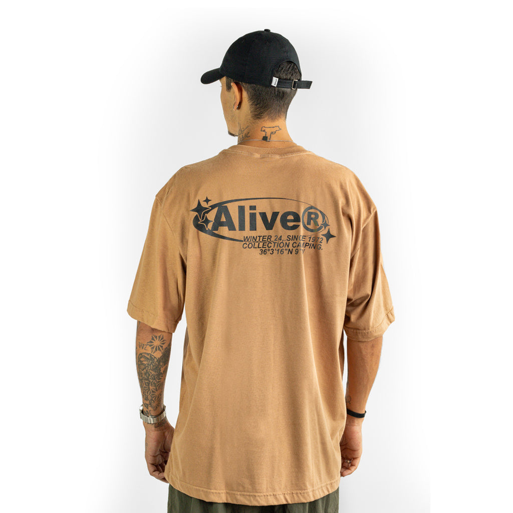 Camiseta Alive Star Marrom