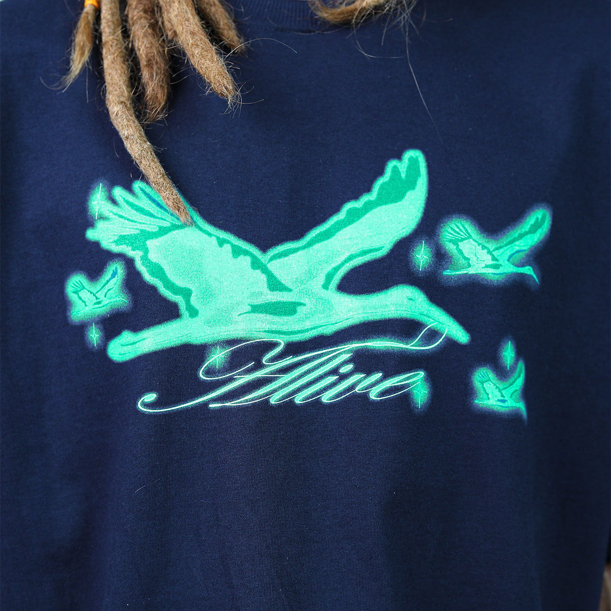 Camiseta Alive Oversized Heron Azul Marinho