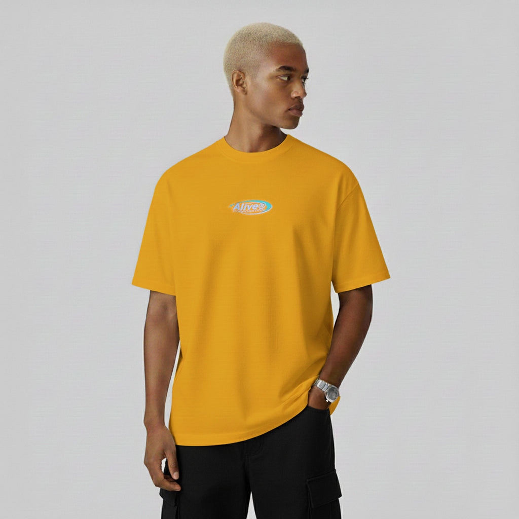 Camiseta Alive New Corporation Mostarda