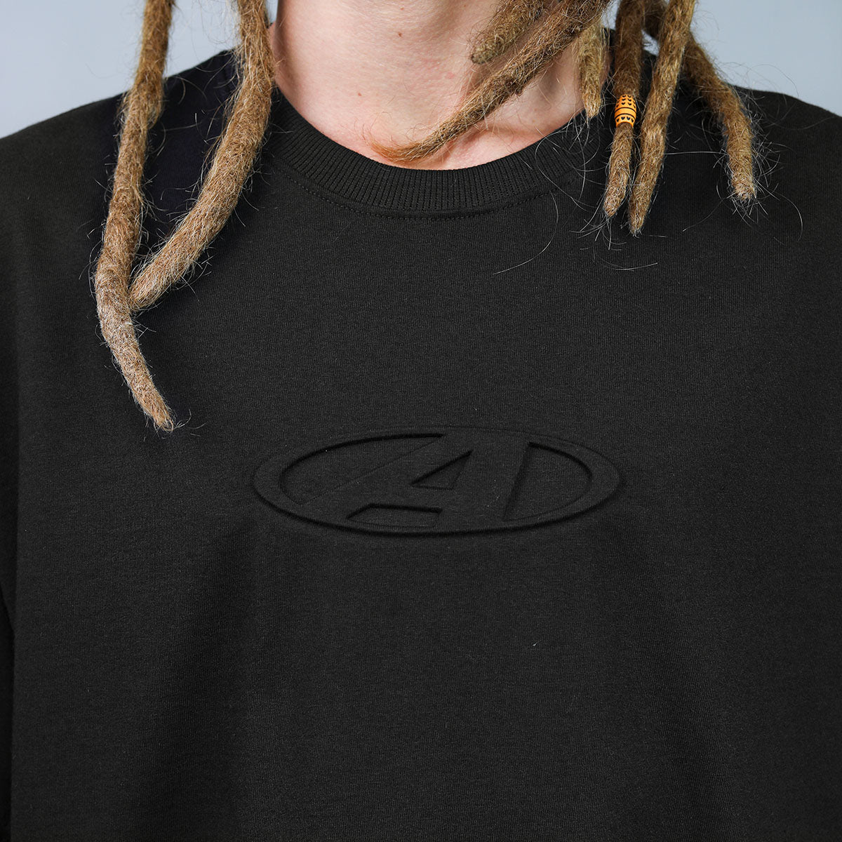 Camiseta Alive Oversized Emboss Preto