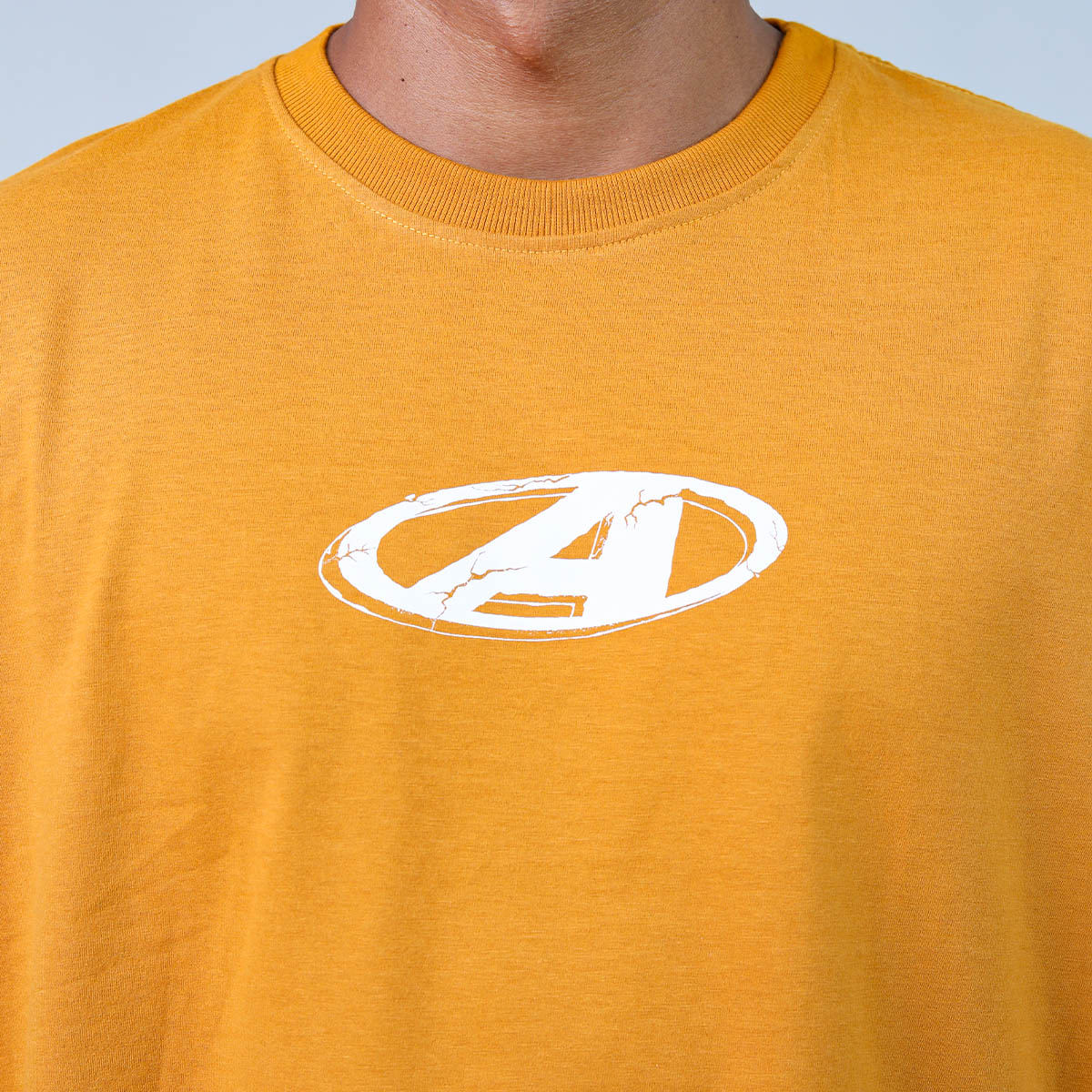 Camiseta Alive Stone Mostarda