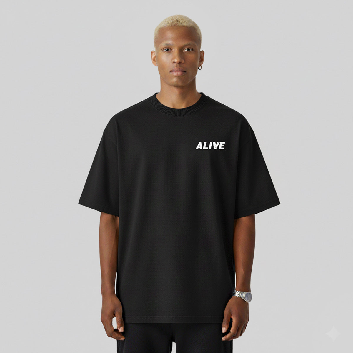 Camiseta Alive Oversized Essencial Club Preto