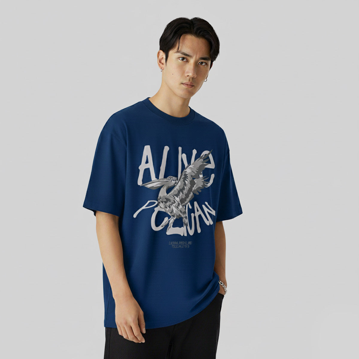 Camiseta Alive Oversized Pelican Azul Marinho