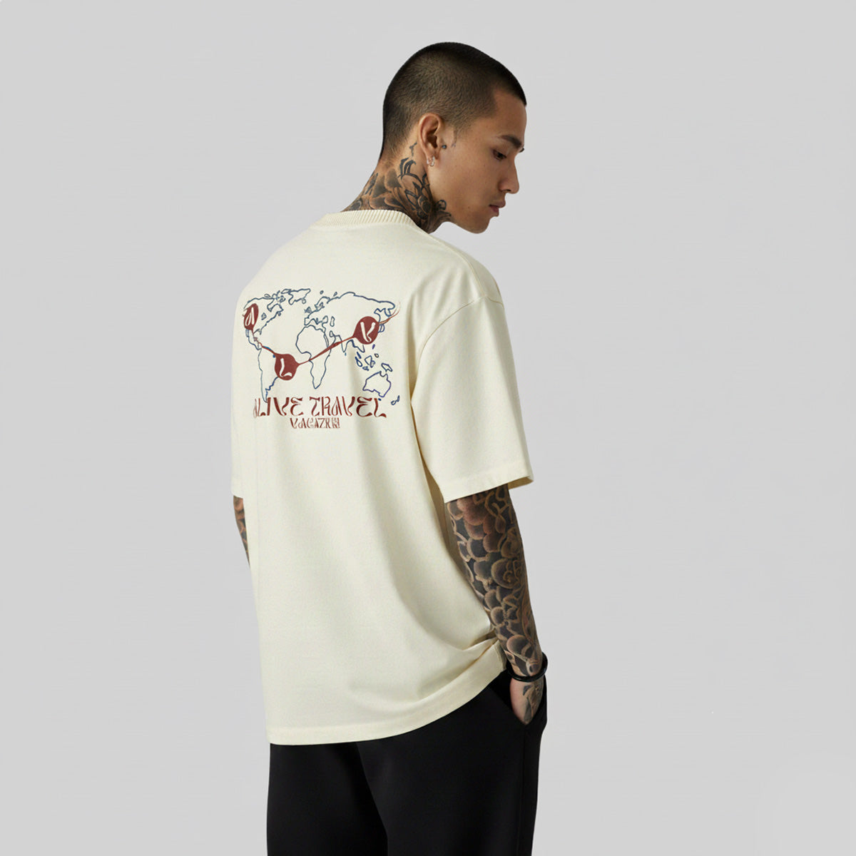 Camiseta Alive Oversized Essencial Vacation Off White