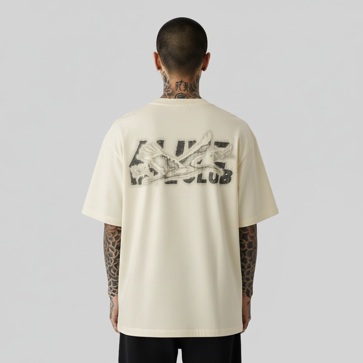 Camiseta Alive Oversized Essencial Club Off White