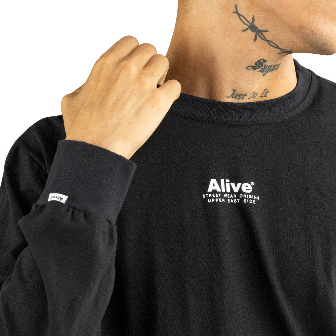Camiseta Alive Origins Preto Manga Longa