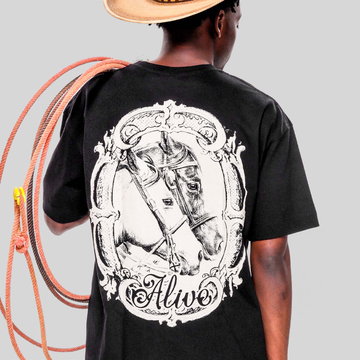 Camiseta Alive Oversized Horse Preto - Texas