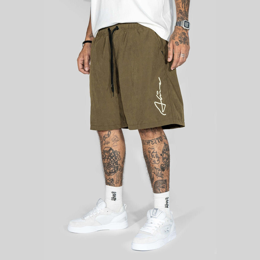 Short Alive Tec Line Marrom