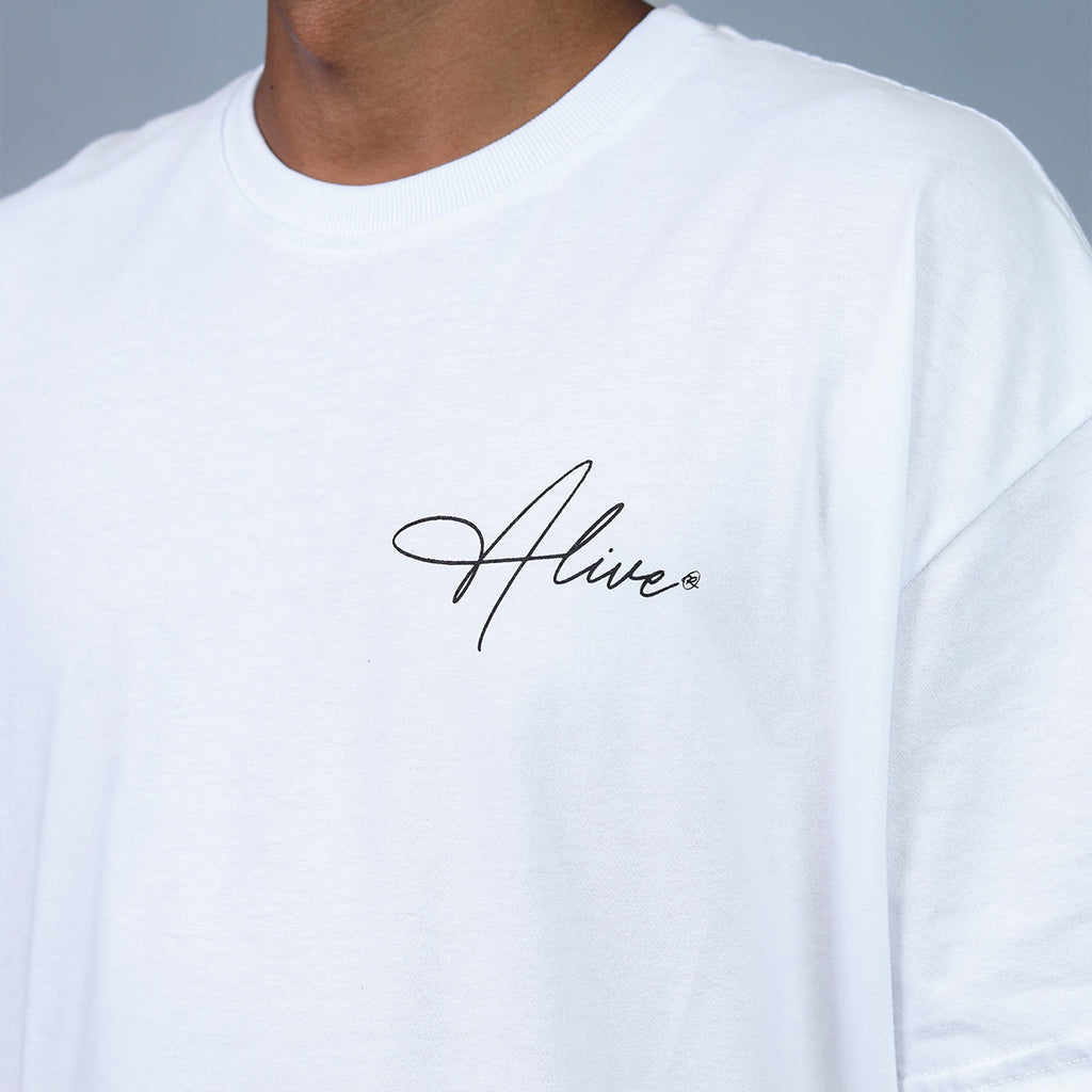 Camiseta Alive Signature Branco