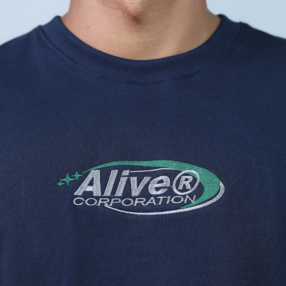 Camiseta Alive Oversized New Corporation Azul Marinho