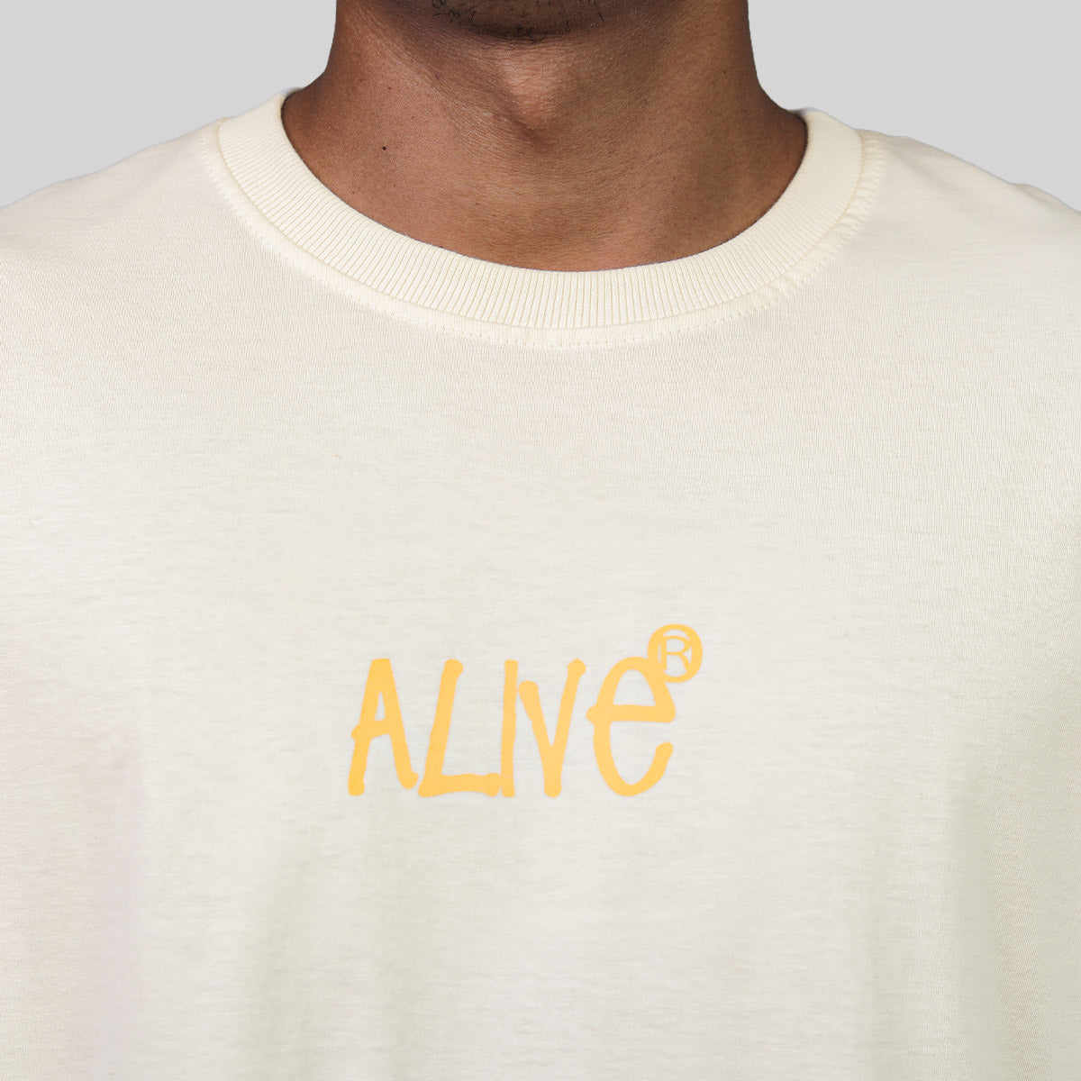 Camiseta Alive Oversized Essencial Nautic Off White