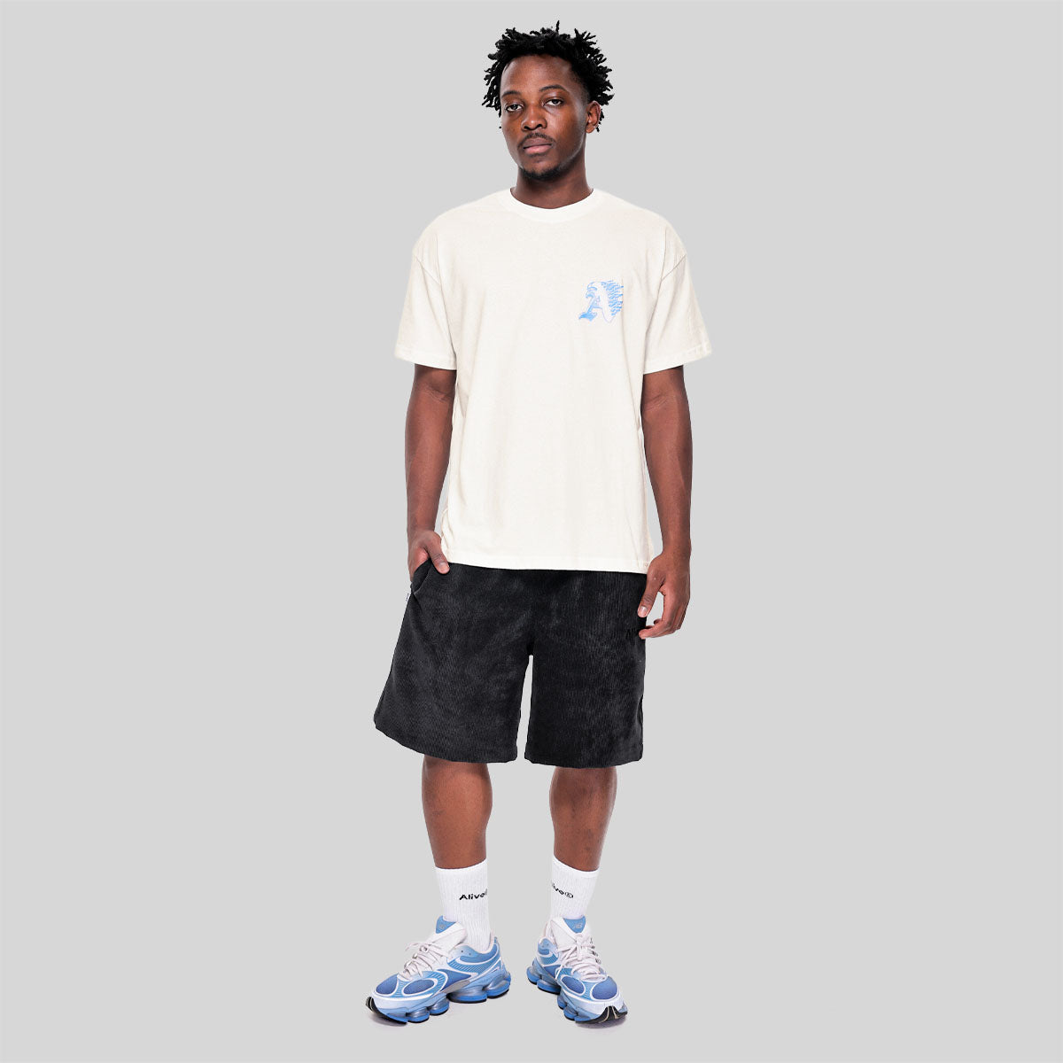 Camiseta Alive Clássica Fragment Off White
