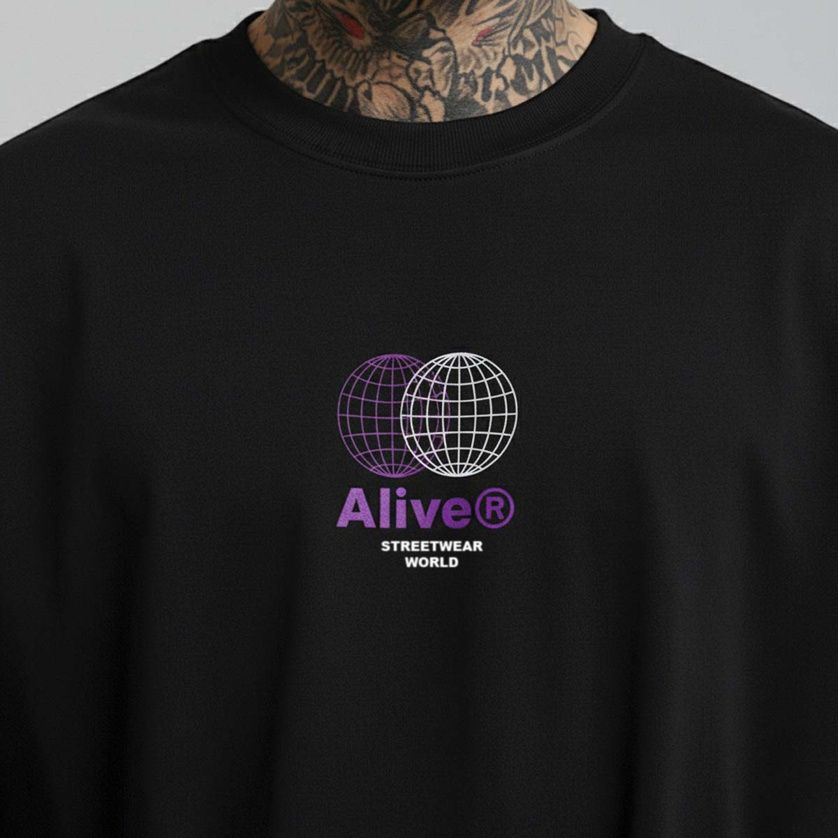 Camiseta Alive Streetwear World Preto