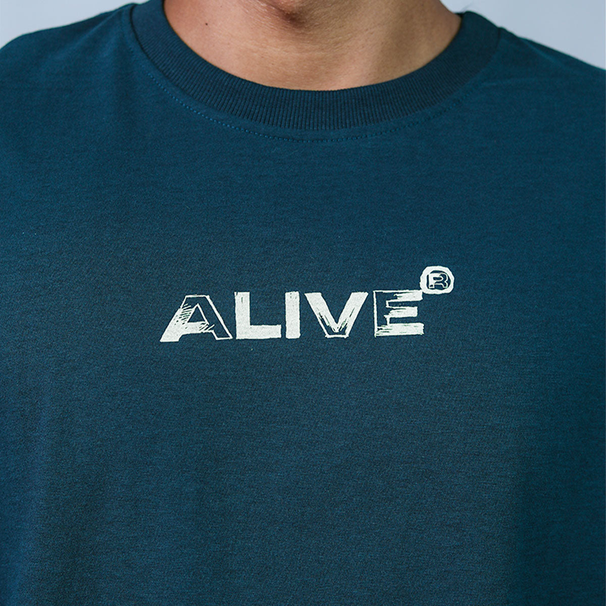 Camiseta Alive Ship Azul Marinho