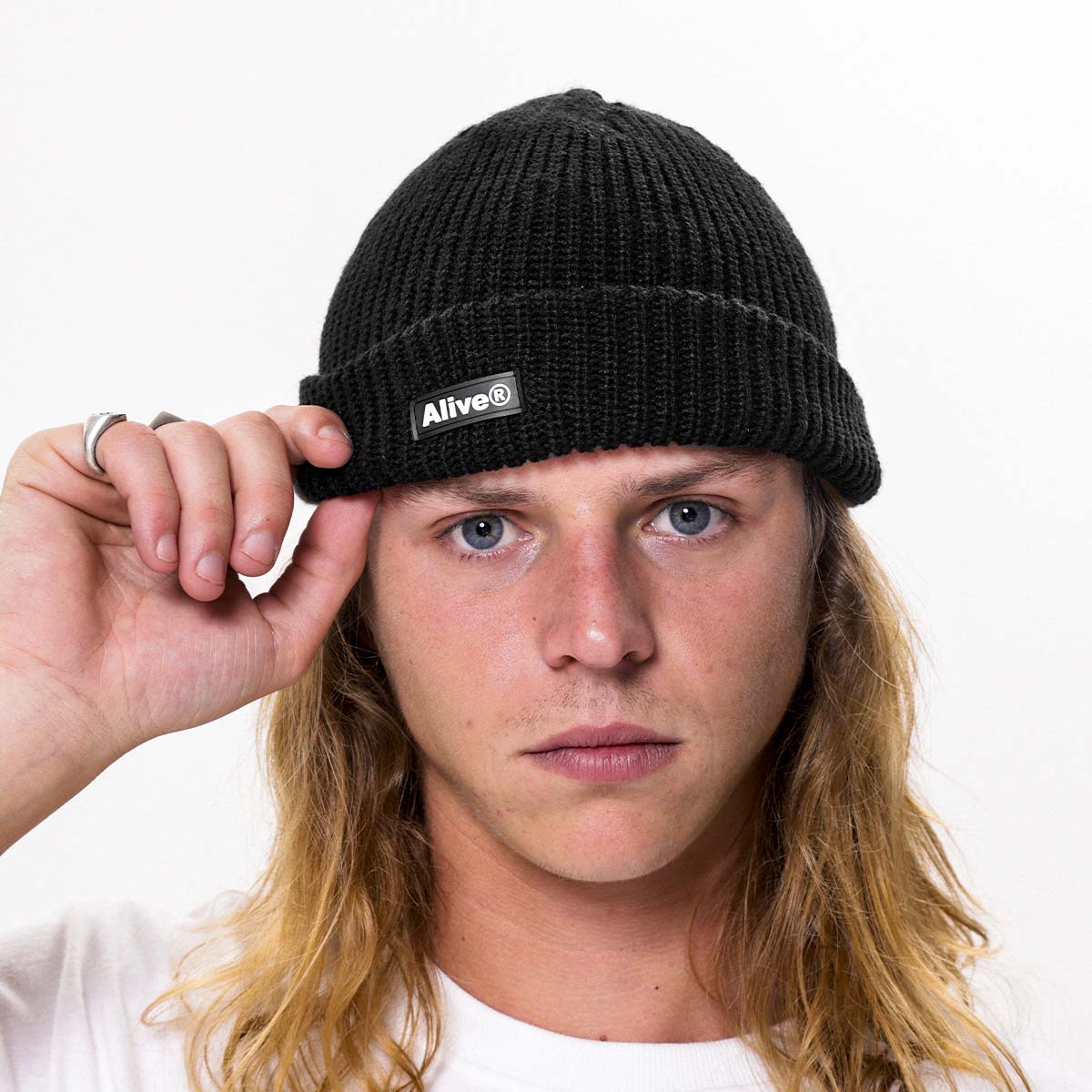 Touca Alive Tag | Preto