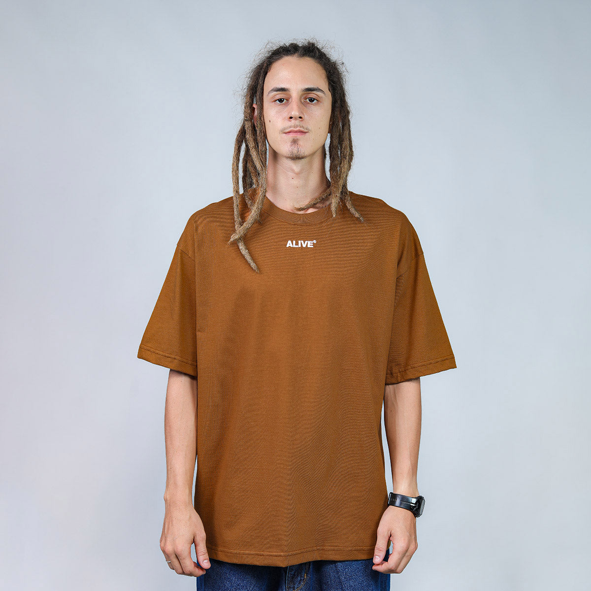 Camiseta Alive Oversized Basic Logo Marrom