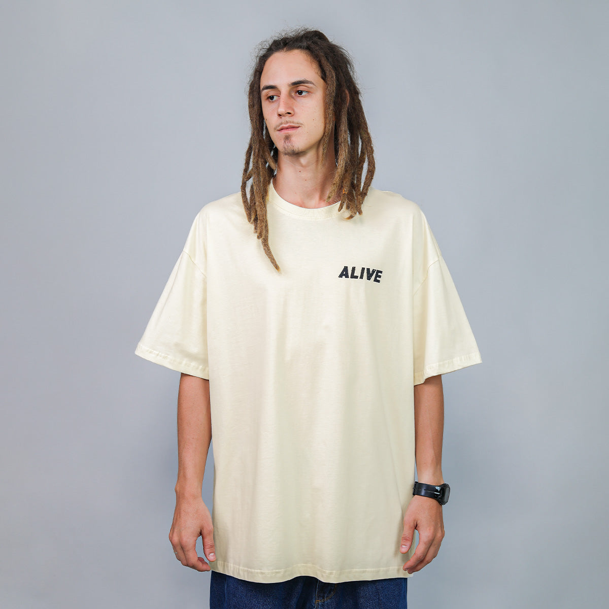 Camiseta Alive Oversized Essencial Club Off White