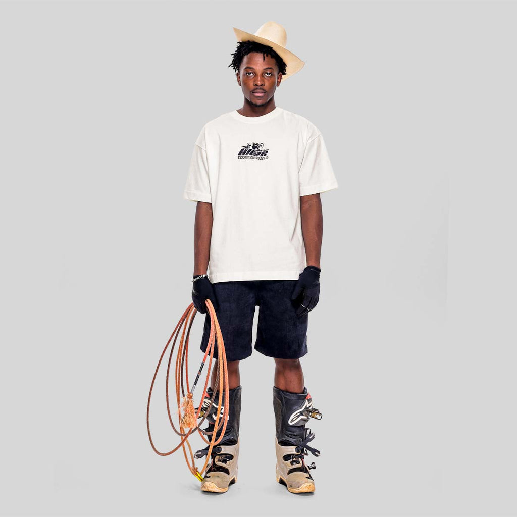 Camiseta Alive Oversized Cross Off White - Texas
