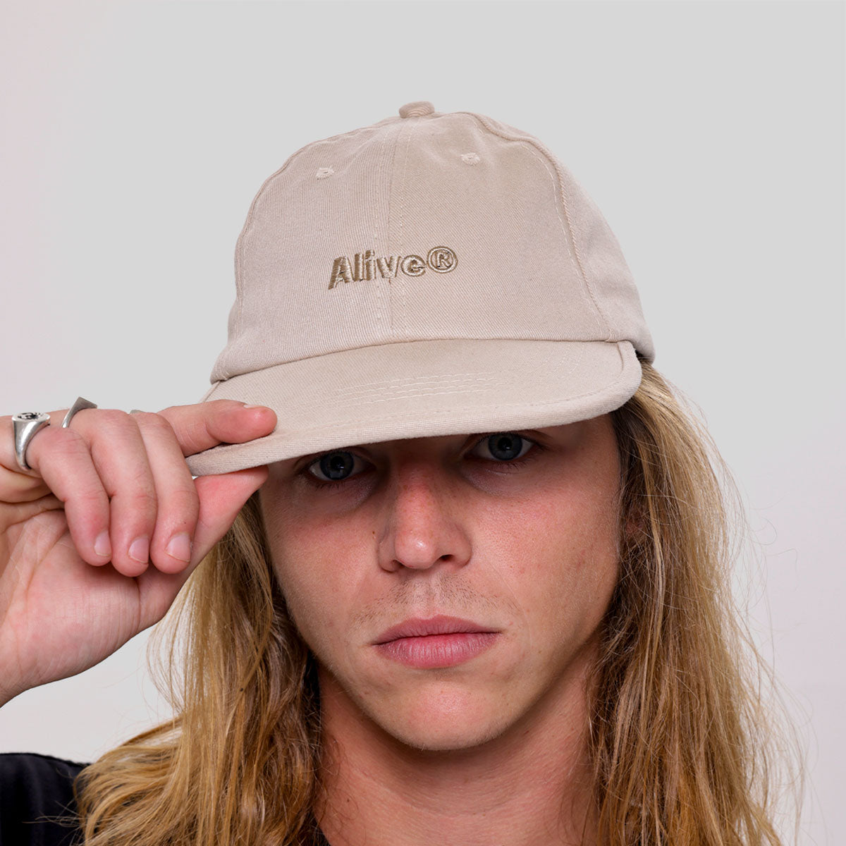 Boné Alive Six Panel Logo Bege Texas