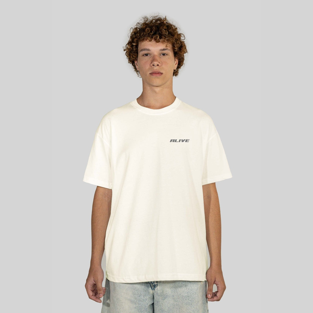 Camiseta Alive Clássica Disc Off White