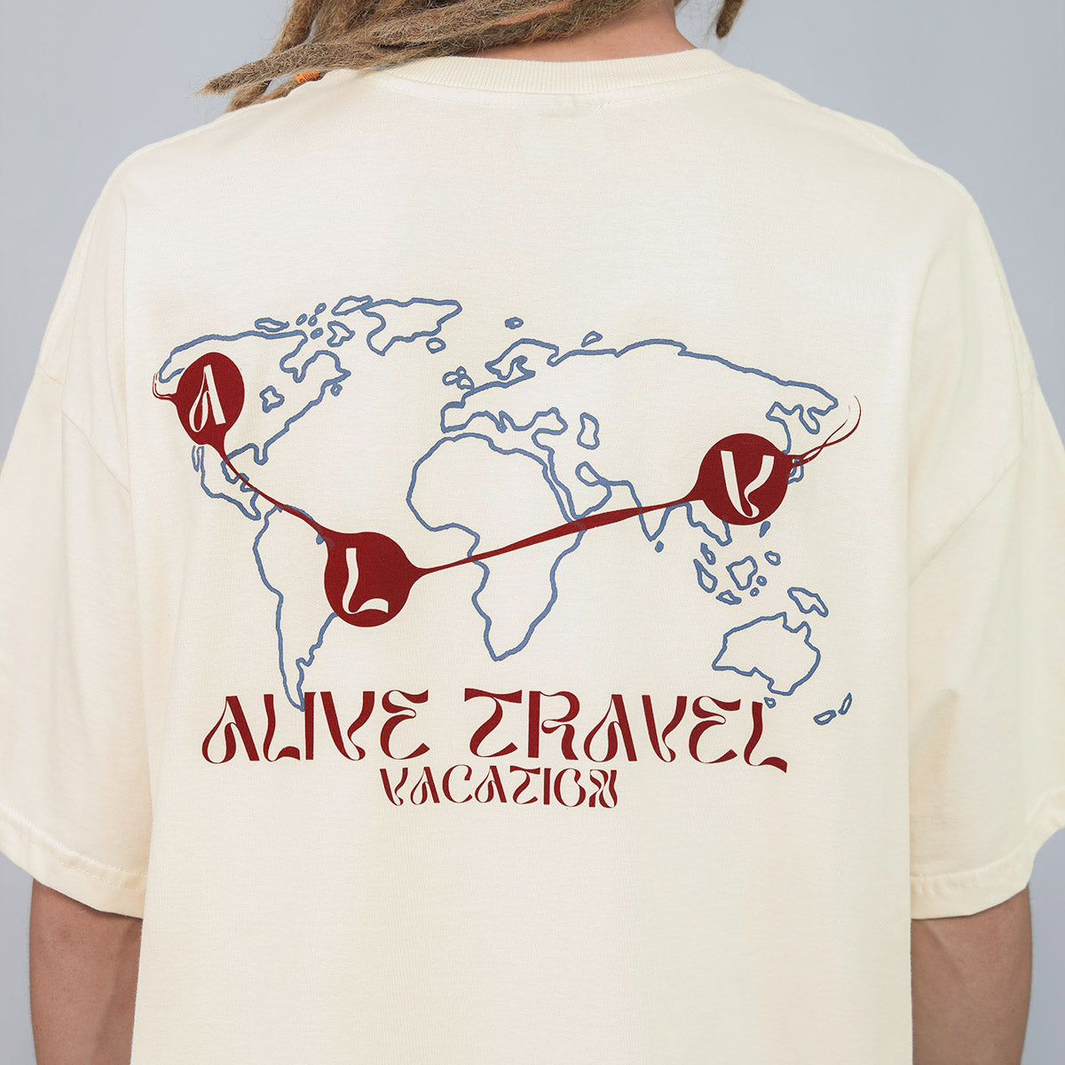 Camiseta Alive Oversized Essencial Vacation Off White