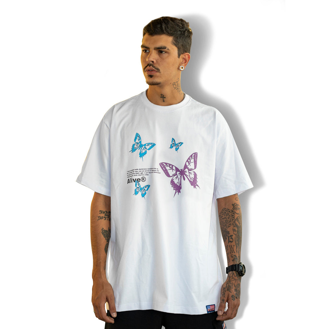 Camiseta Alive Butterfly Effect Branco