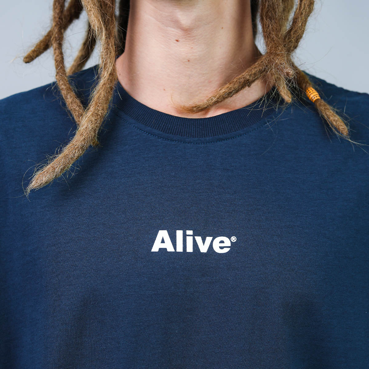Camiseta Alive Basic Azul Marinho