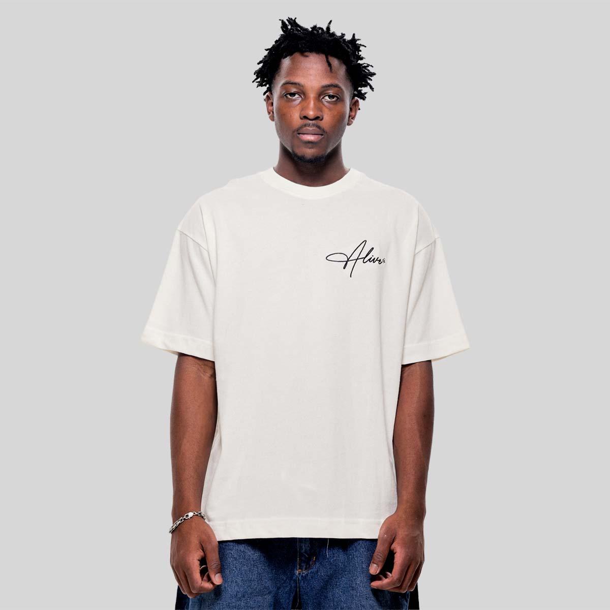 Camiseta Alive Oversized Signature Off White - Texas