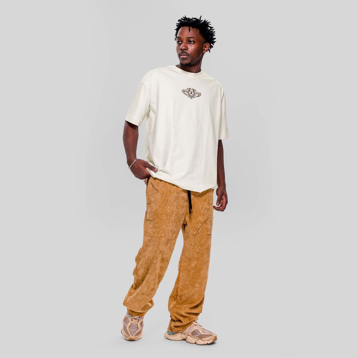 Camiseta Alive Oversized Blazon Off White - Texas