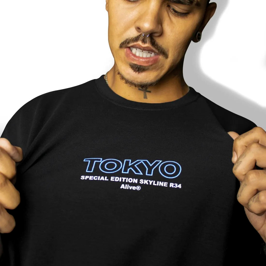 Camiseta Alive Skyline R34 Preto