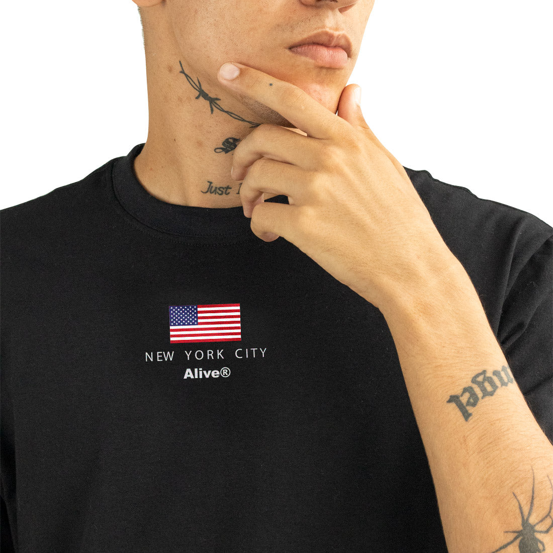 Camiseta Alive U.S.A Preto