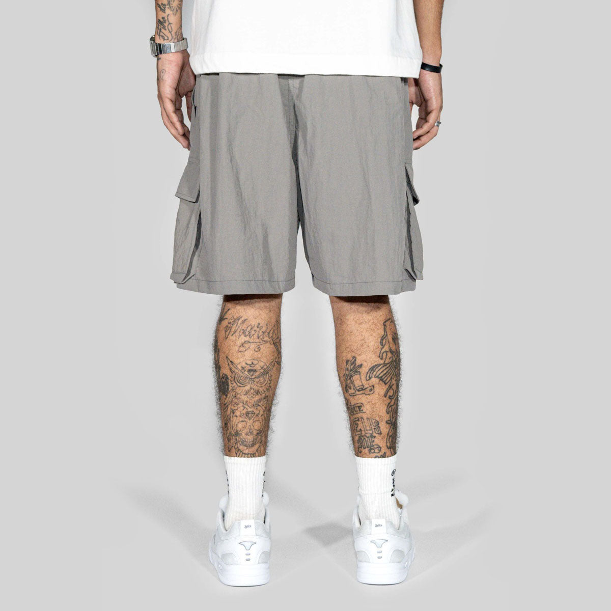 Short Alive Logo Cargo Cinza