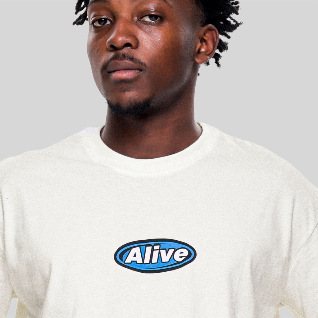 Camiseta Alive Clássica Water Off White