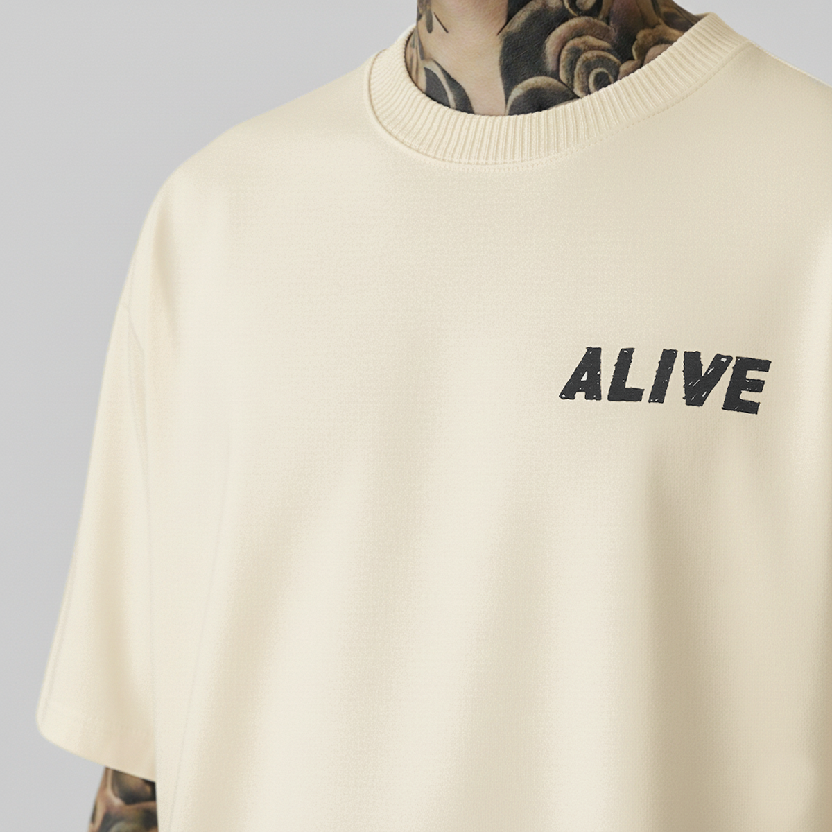 Camiseta Alive Oversized Essencial Club Off White