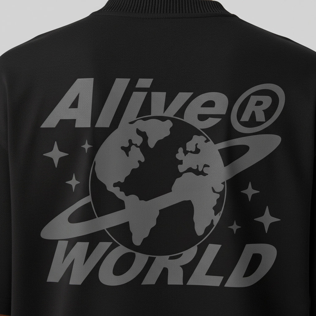 Camiseta Alive Oversized World Preto