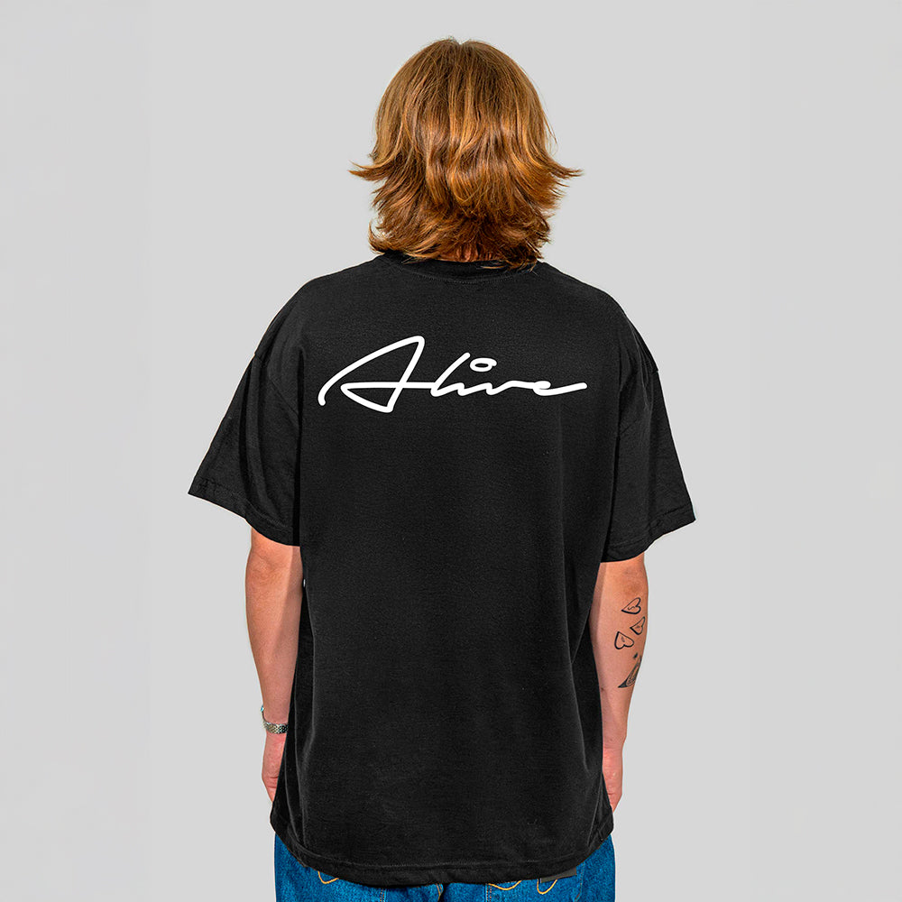 Camiseta Alive Clássica Rubric Preto