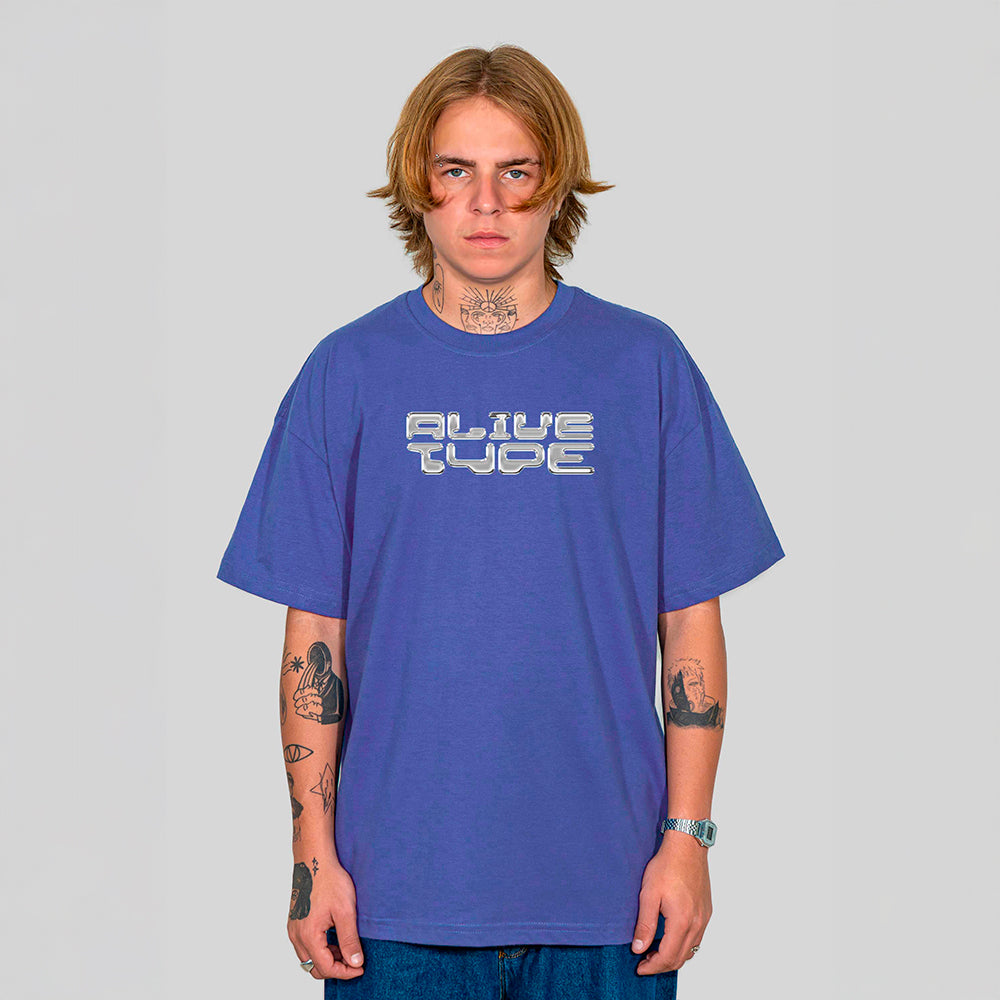 Camiseta Alive Clássica Type Azul