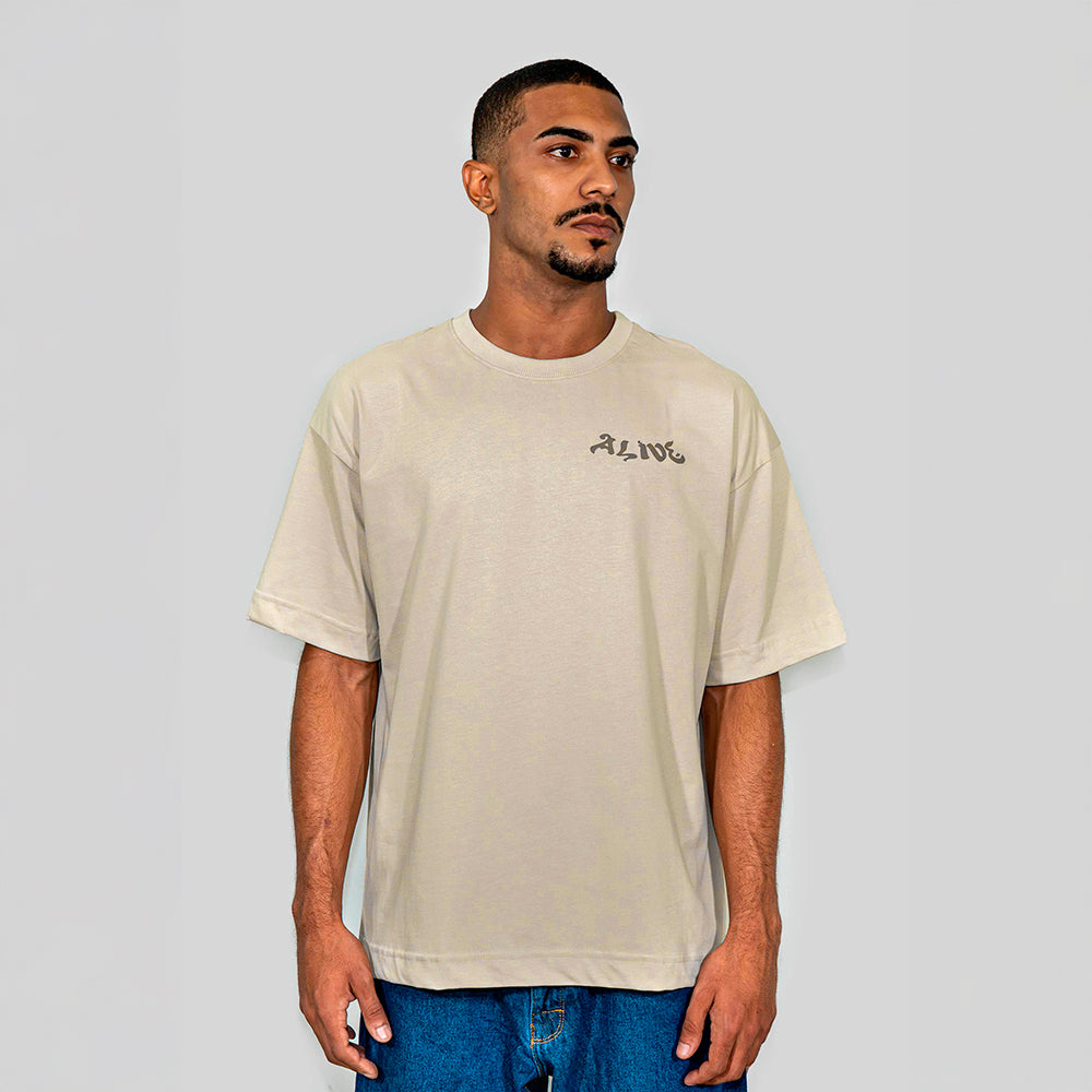 Camiseta Alive Oversized Arabic Bege