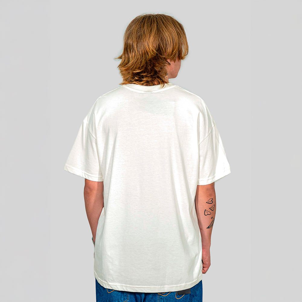 Camiseta Alive Clássica Emboss Off White