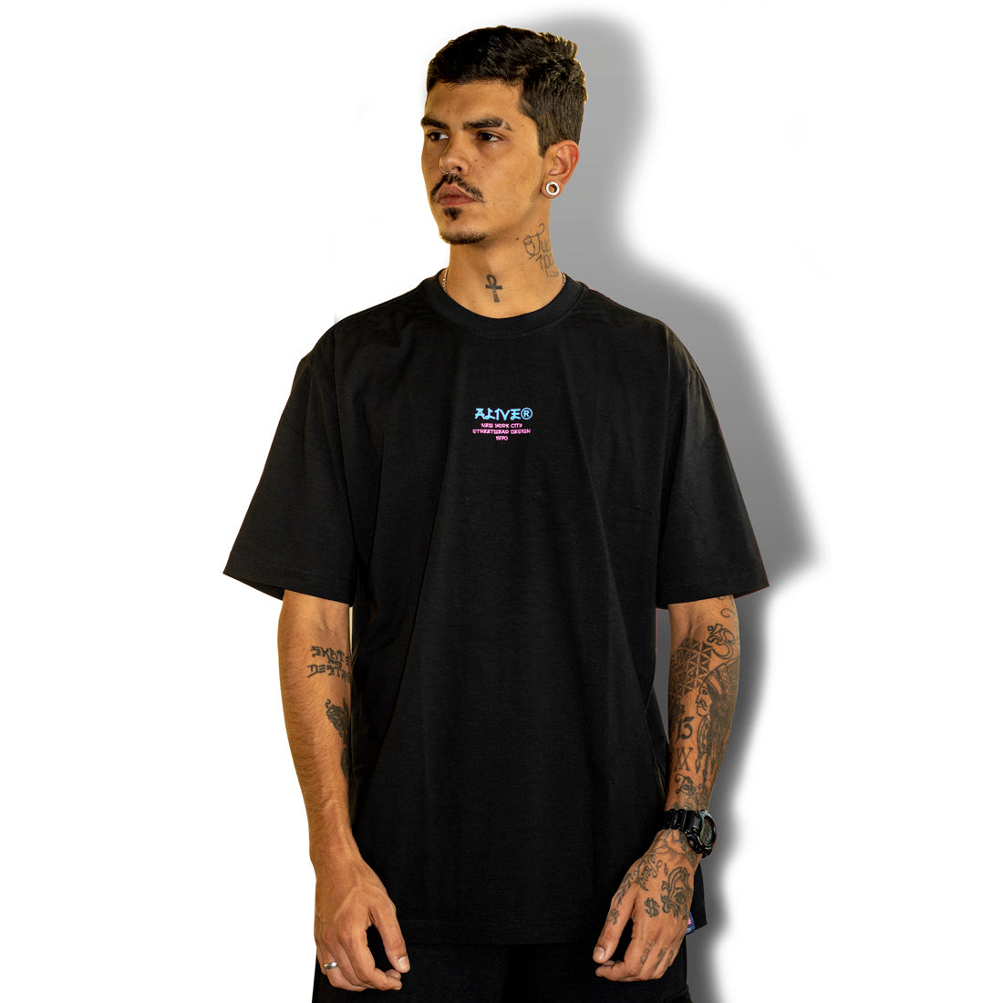 Camiseta Alive Origins 1970 Preto