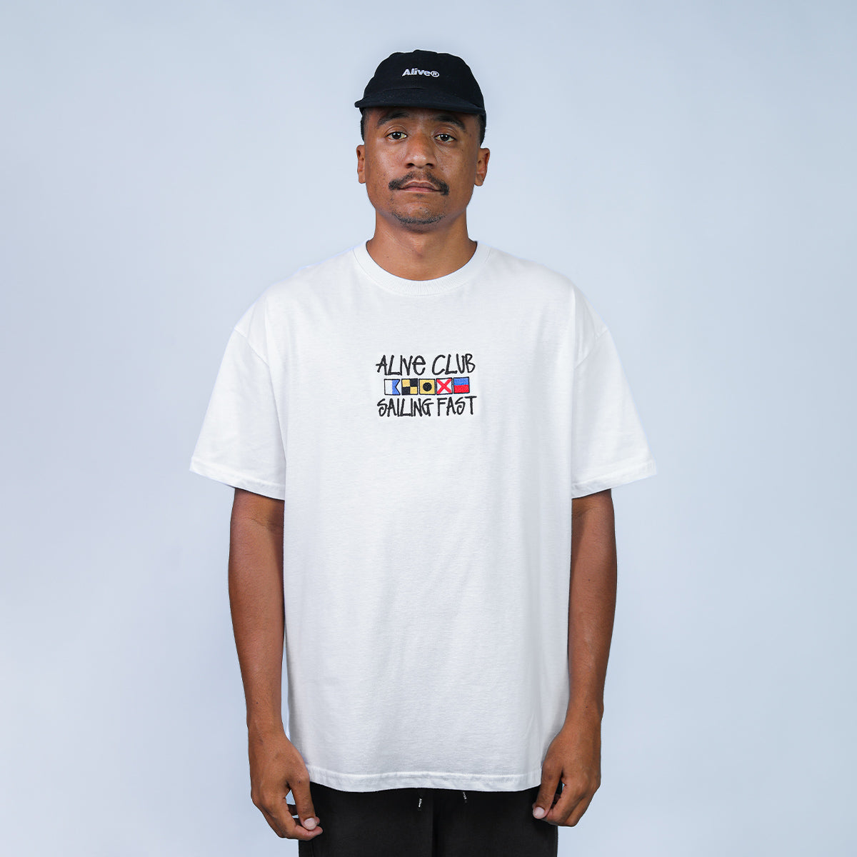 Camiseta Alive Flags Branco