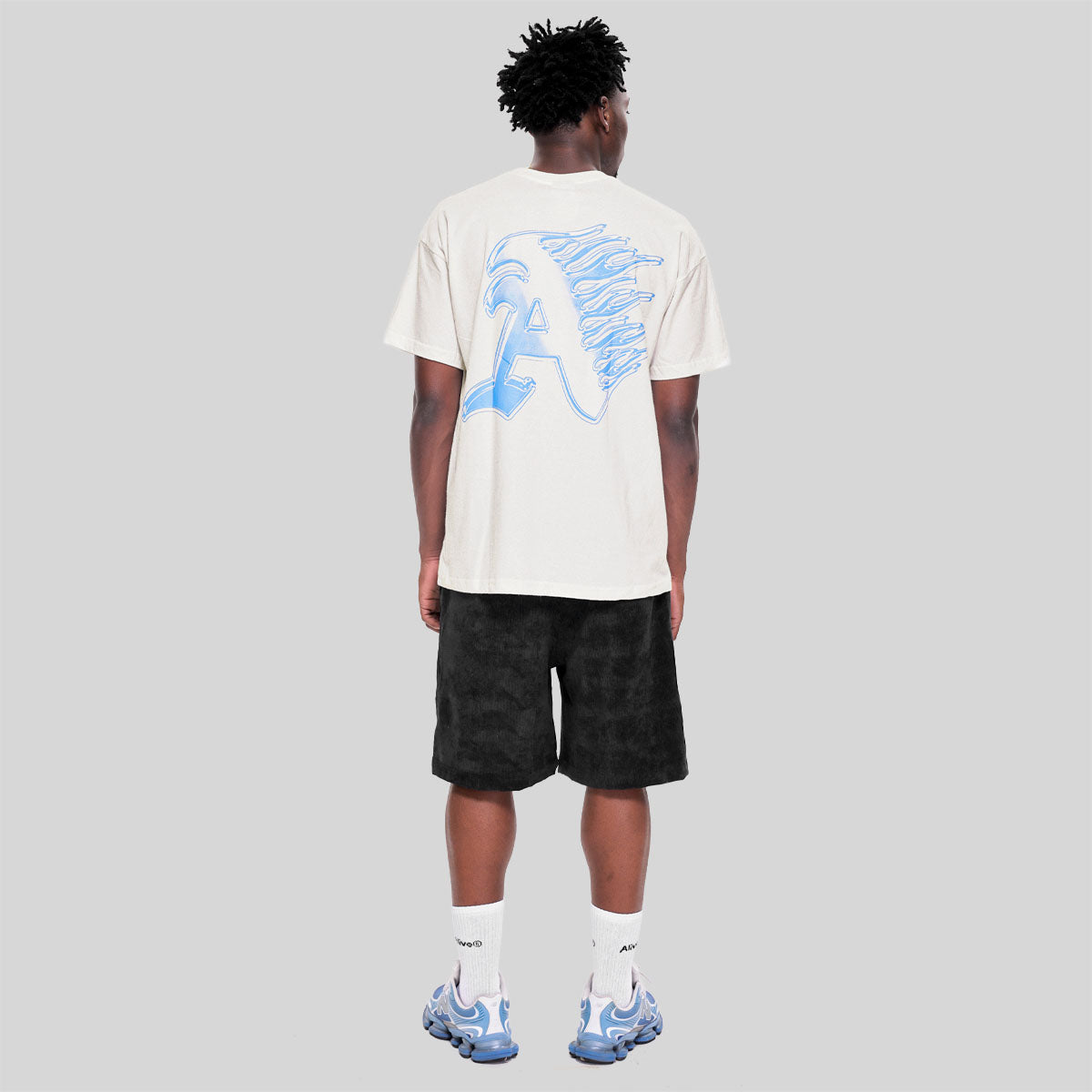 Camiseta Alive Clássica Fragment Off White