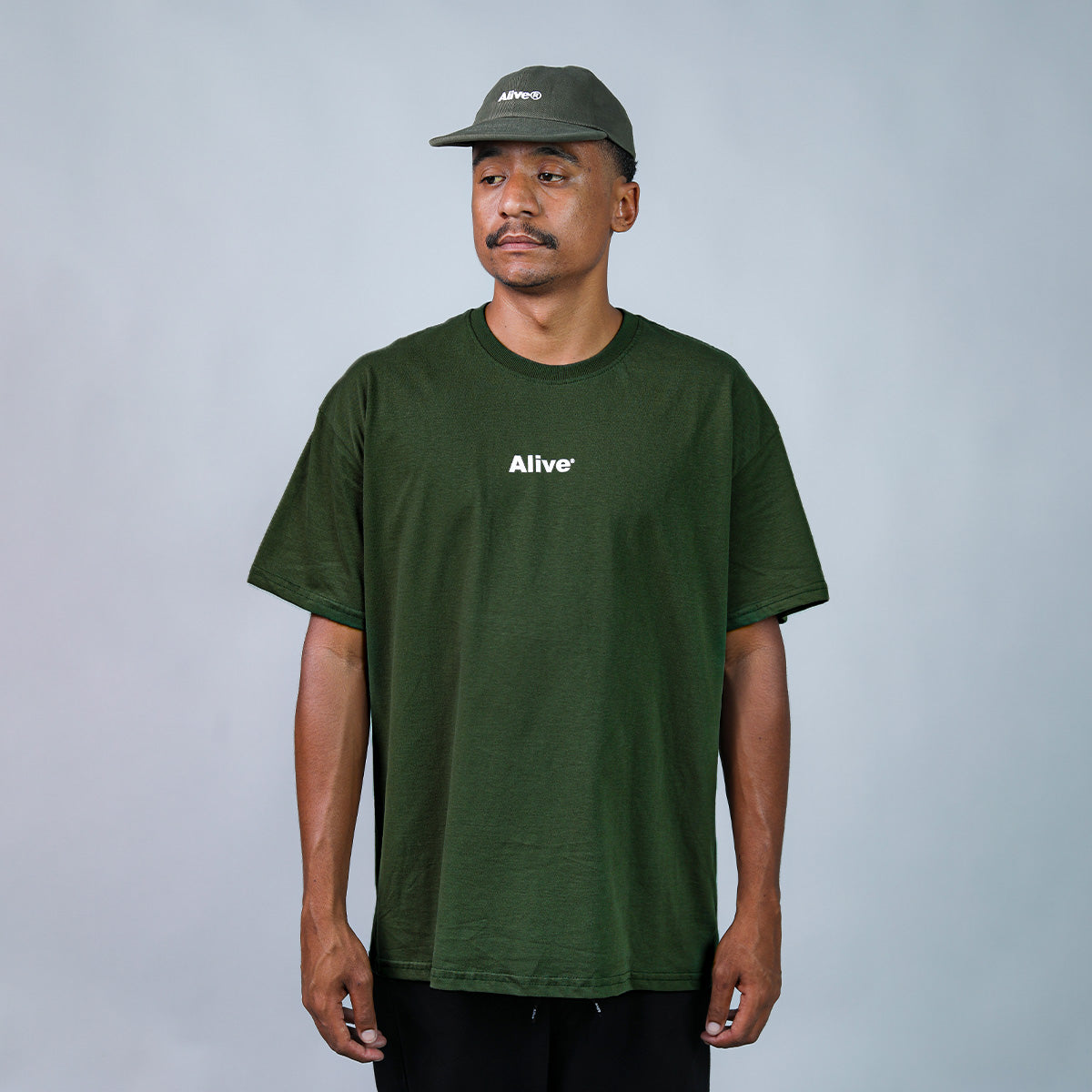 Camiseta Alive Clássica Basic Verde Musgo