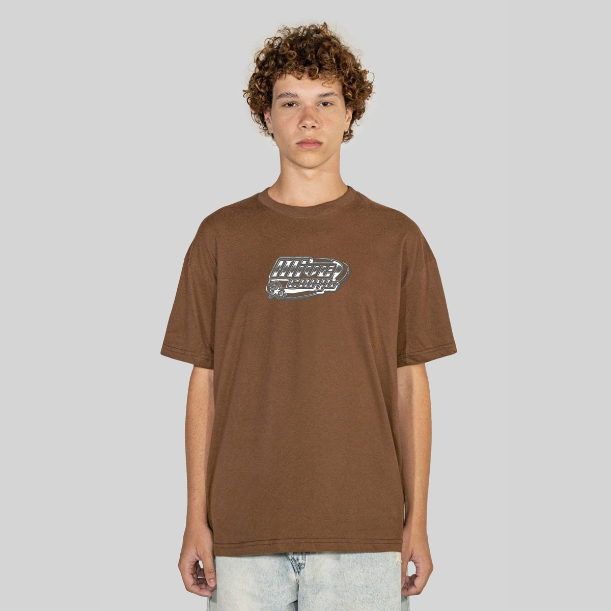 Camiseta Alive Clássica Stars Marrom