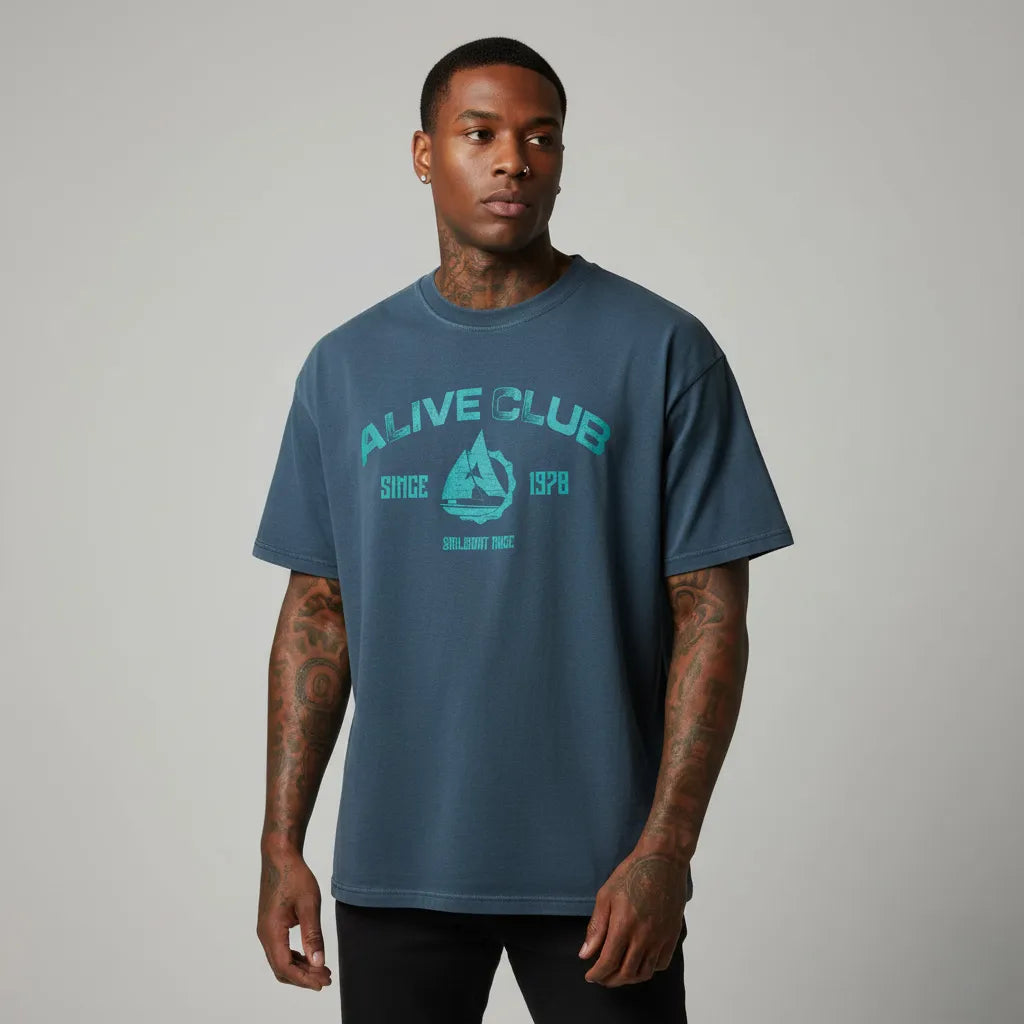 Camiseta Alive Sailboat Azul Marinho