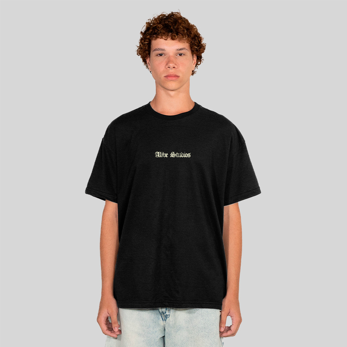 Camiseta Alive Clássica Vinil Preto